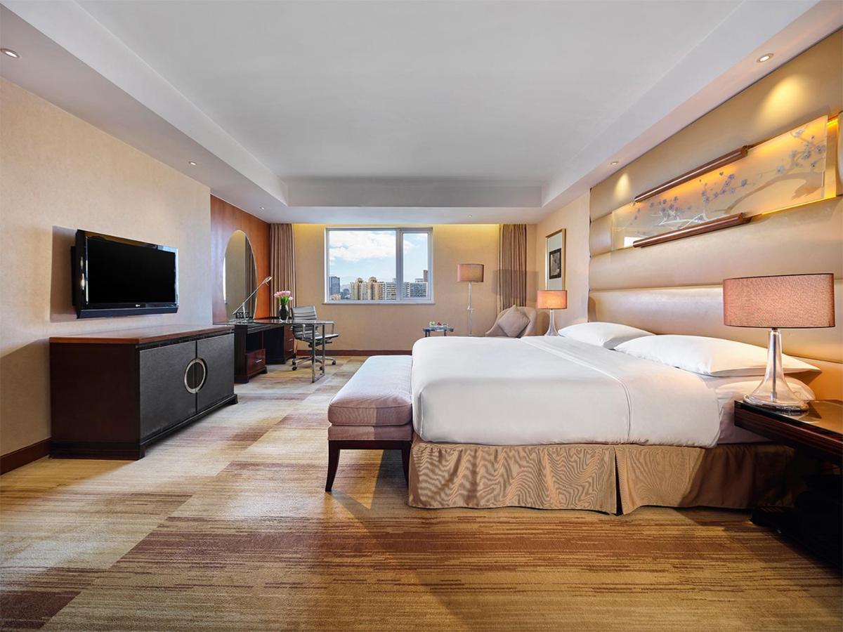 Gehua New Century Hotel Пекин Экстерьер фото