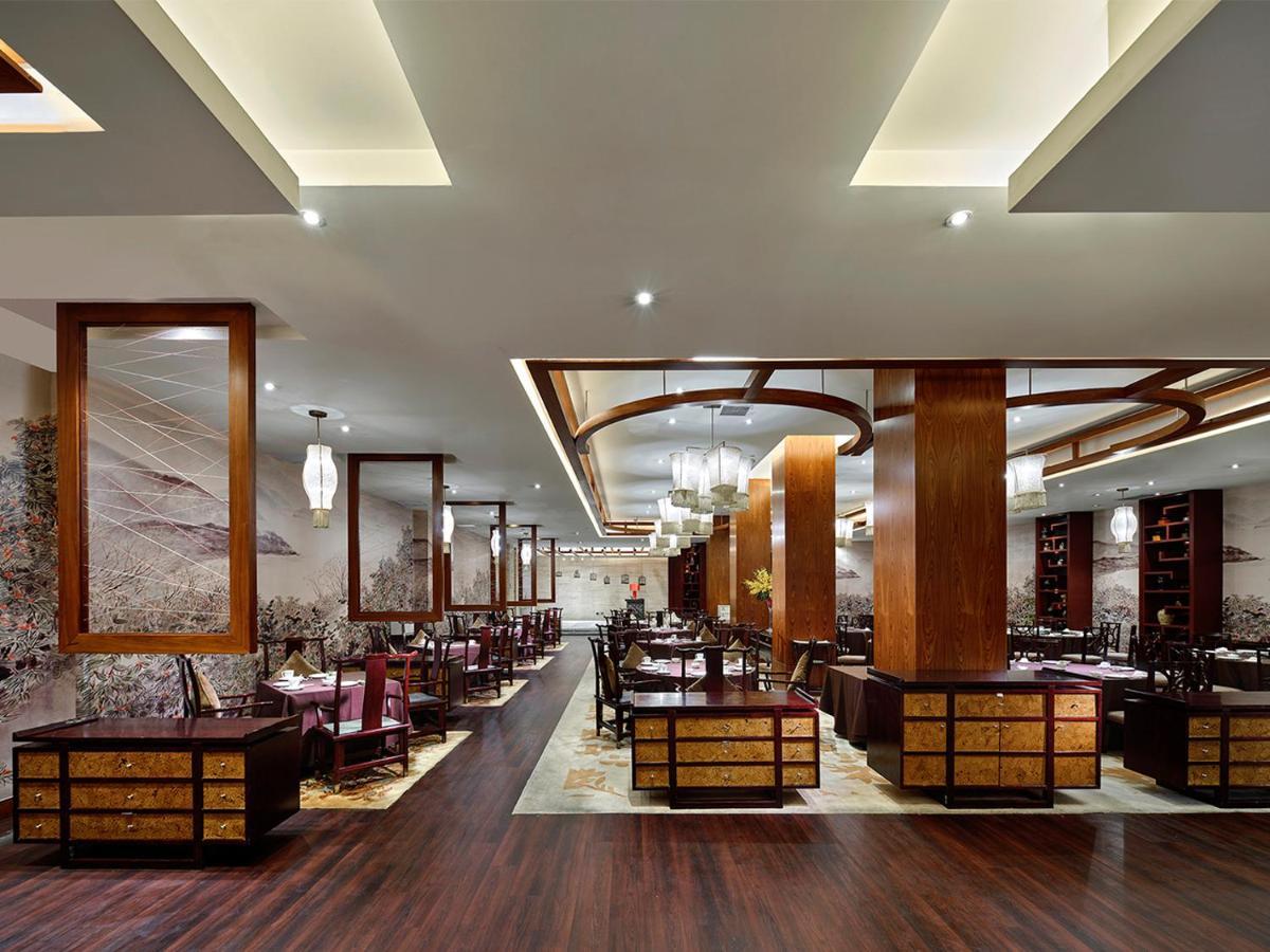 Gehua New Century Hotel Пекин Экстерьер фото
