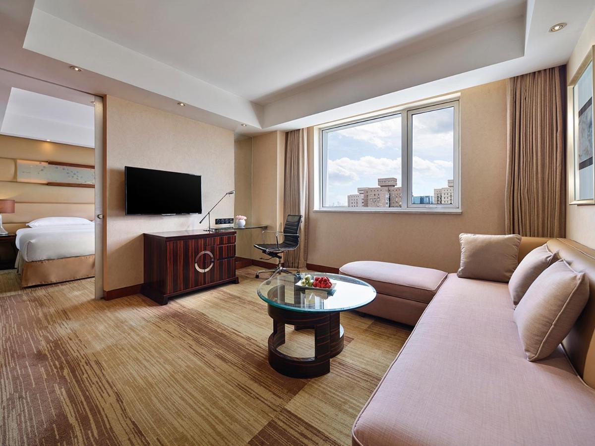 Gehua New Century Hotel Пекин Экстерьер фото